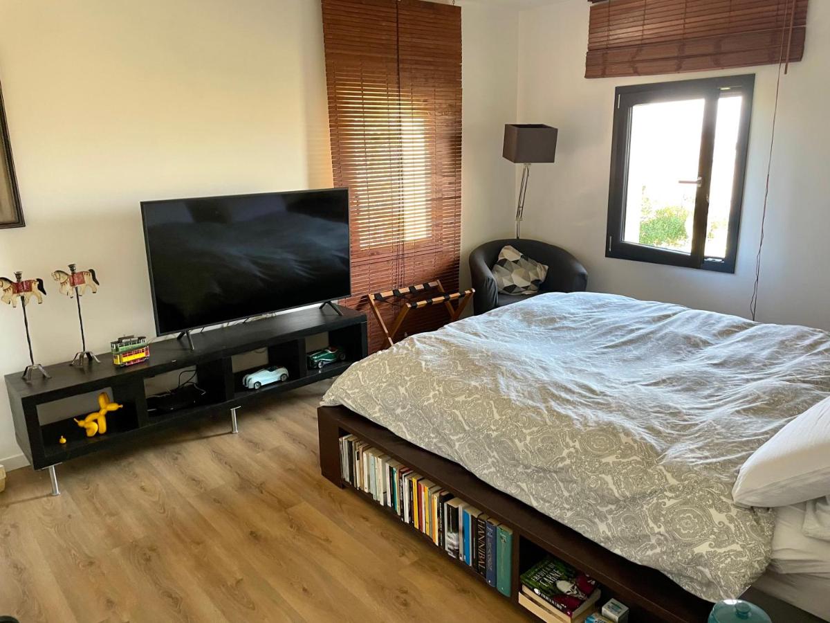 Villa Julieta-casolare di campagna recentemente ristrutturato - B&B Belvedere Ostrense