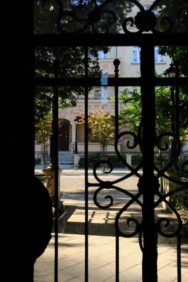 visit baltic - RUF apartament w zabytkowej kamienicy - B&B Świnoujście