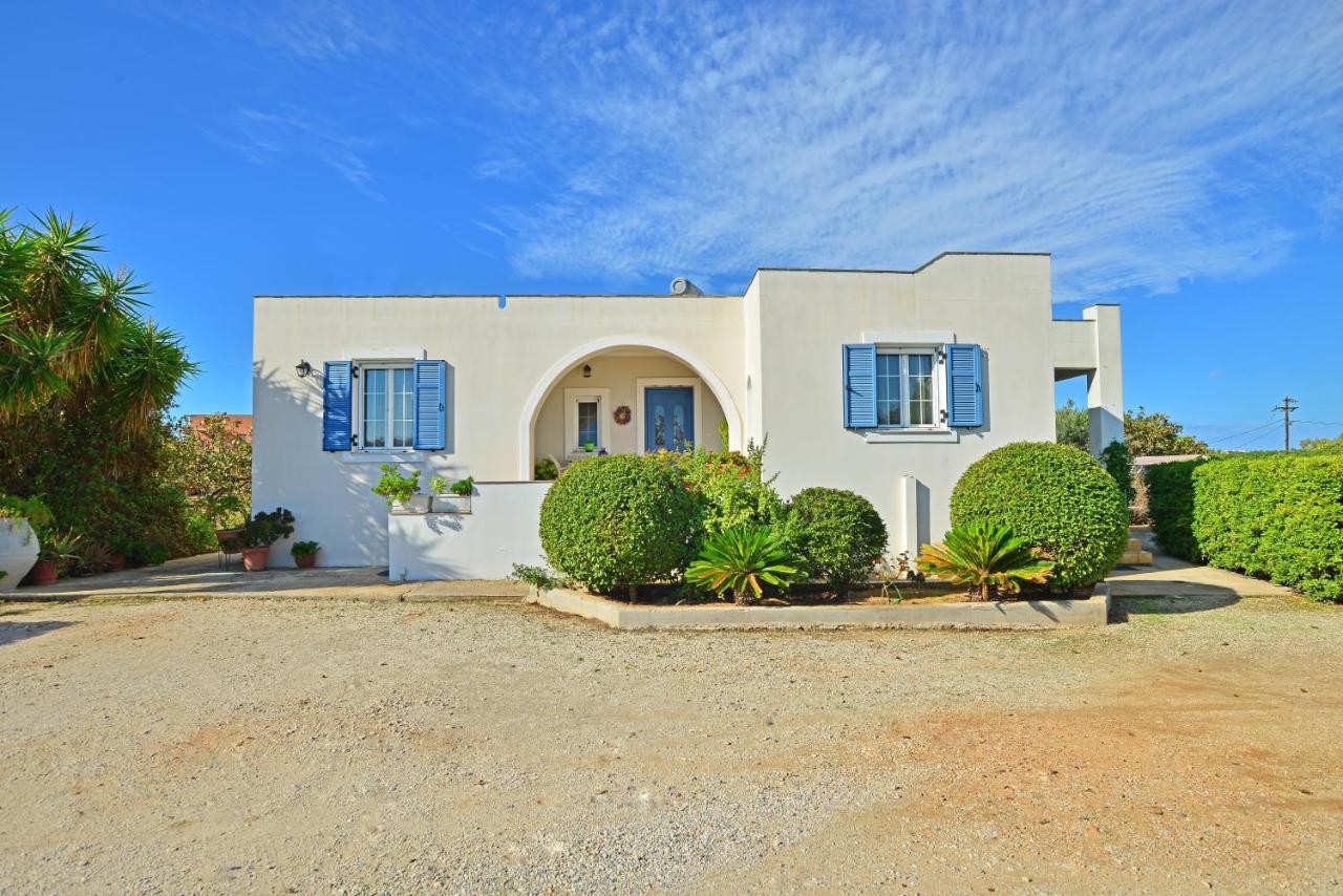 Tzitzi Pistachio Villa - Chambres d’hôtes Chlói