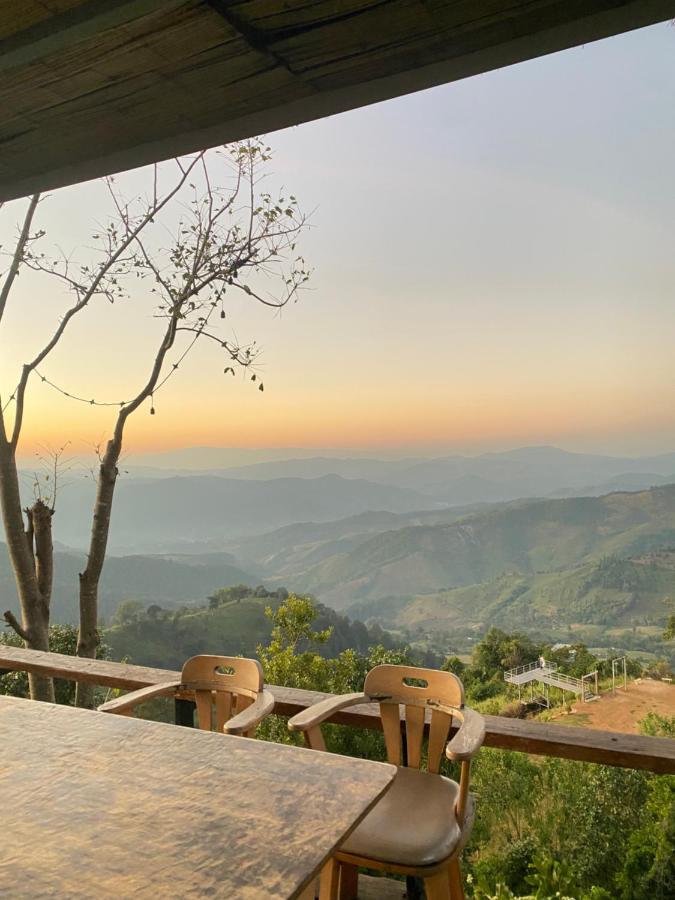 แล้วแต่เพื่อนวิลล่า - B&B Ban Huai Khai