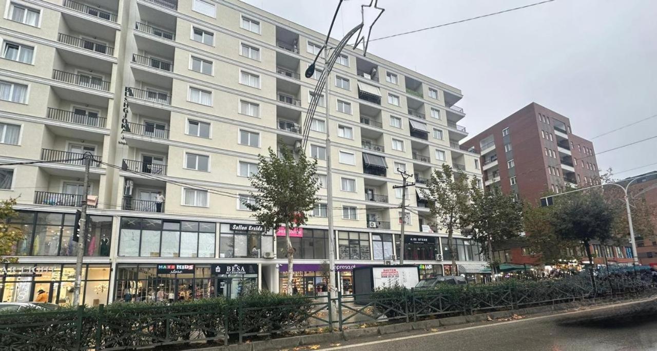 The Minimalist Escape - B&B Kamëz