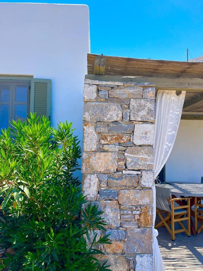 Villa Handras-Ulivo & Mandorlo, by Amorgos Holiday Homes - Chambres d'hôtes Aegiali