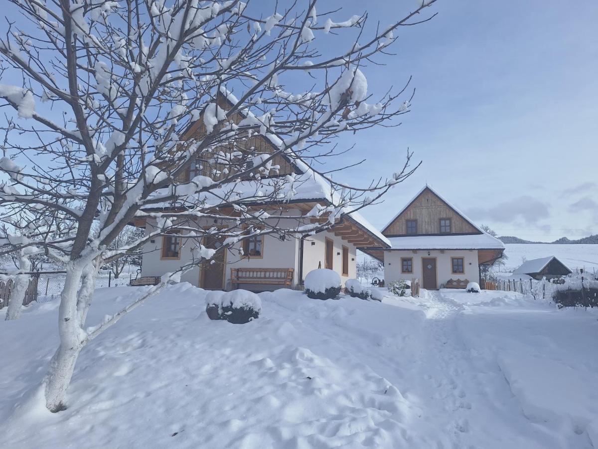 Ca' Fam Chalets - B&B Lazisko