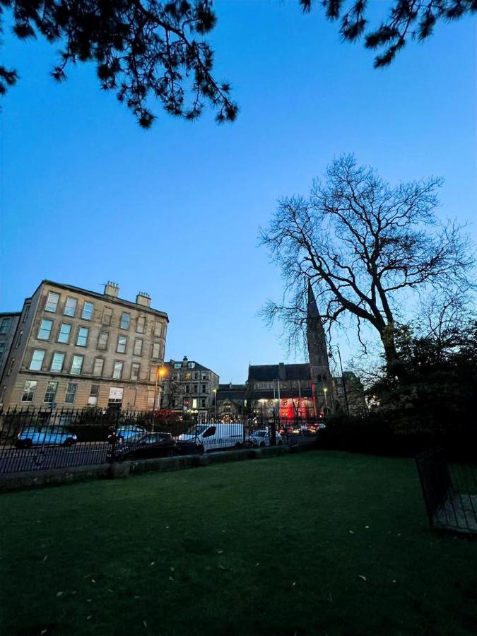 Heart of West End apartment, Glasgow - B&B Glasgow
