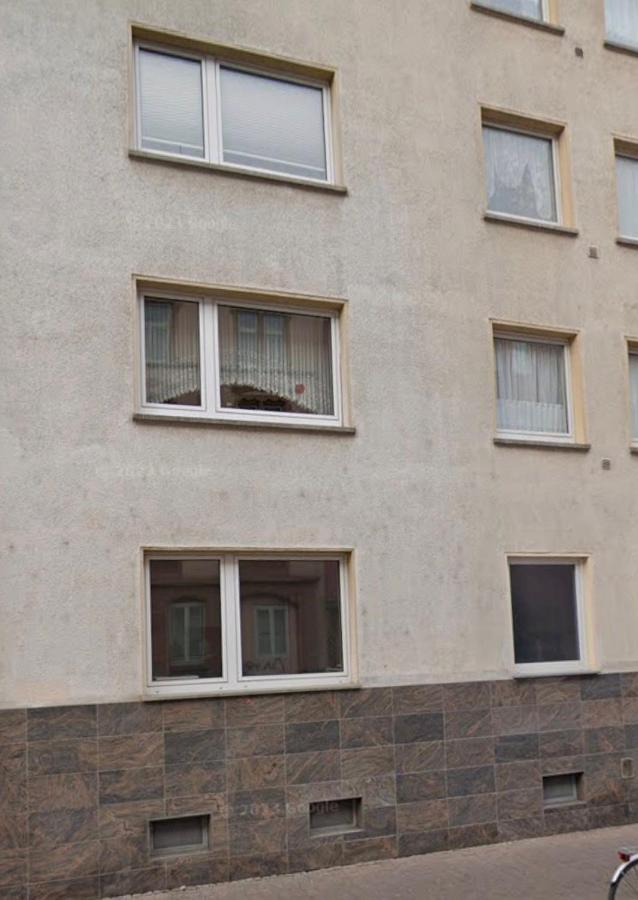 Frankfurt Messe 6 Betten EG - B&B Francoforte sul Meno