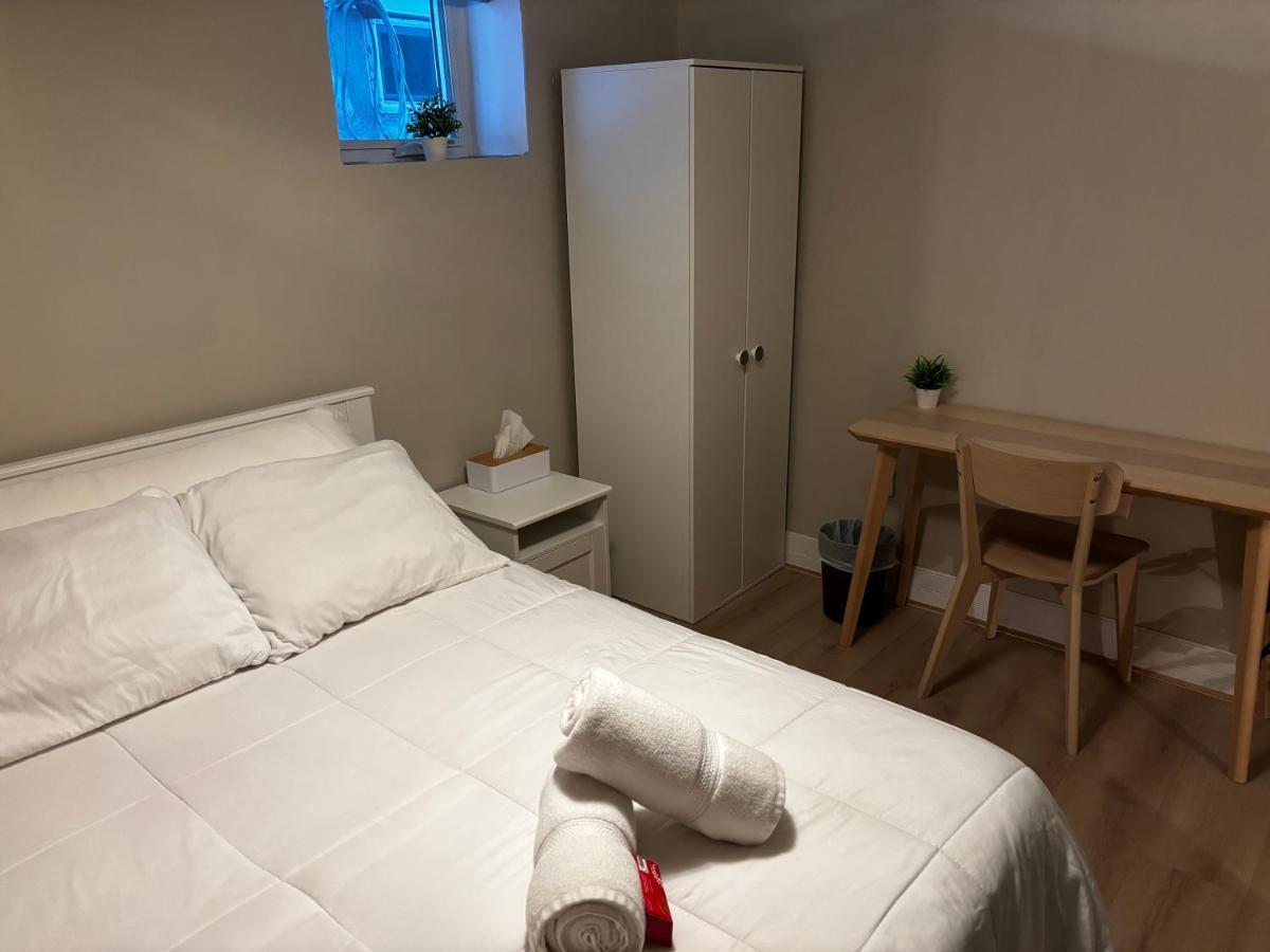 Double Room with Shared Bathroom