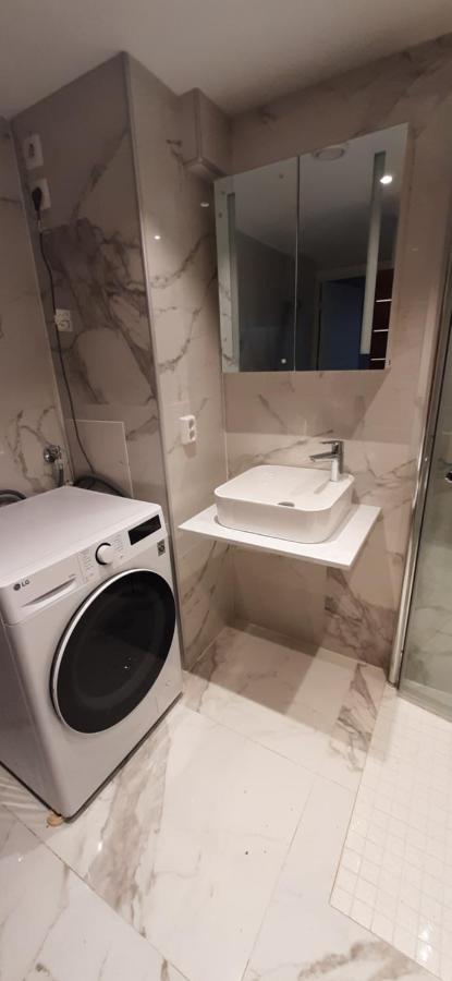 Rooms in easy accessible new apartment near Stave church - Chambres d'hôtes Bergen