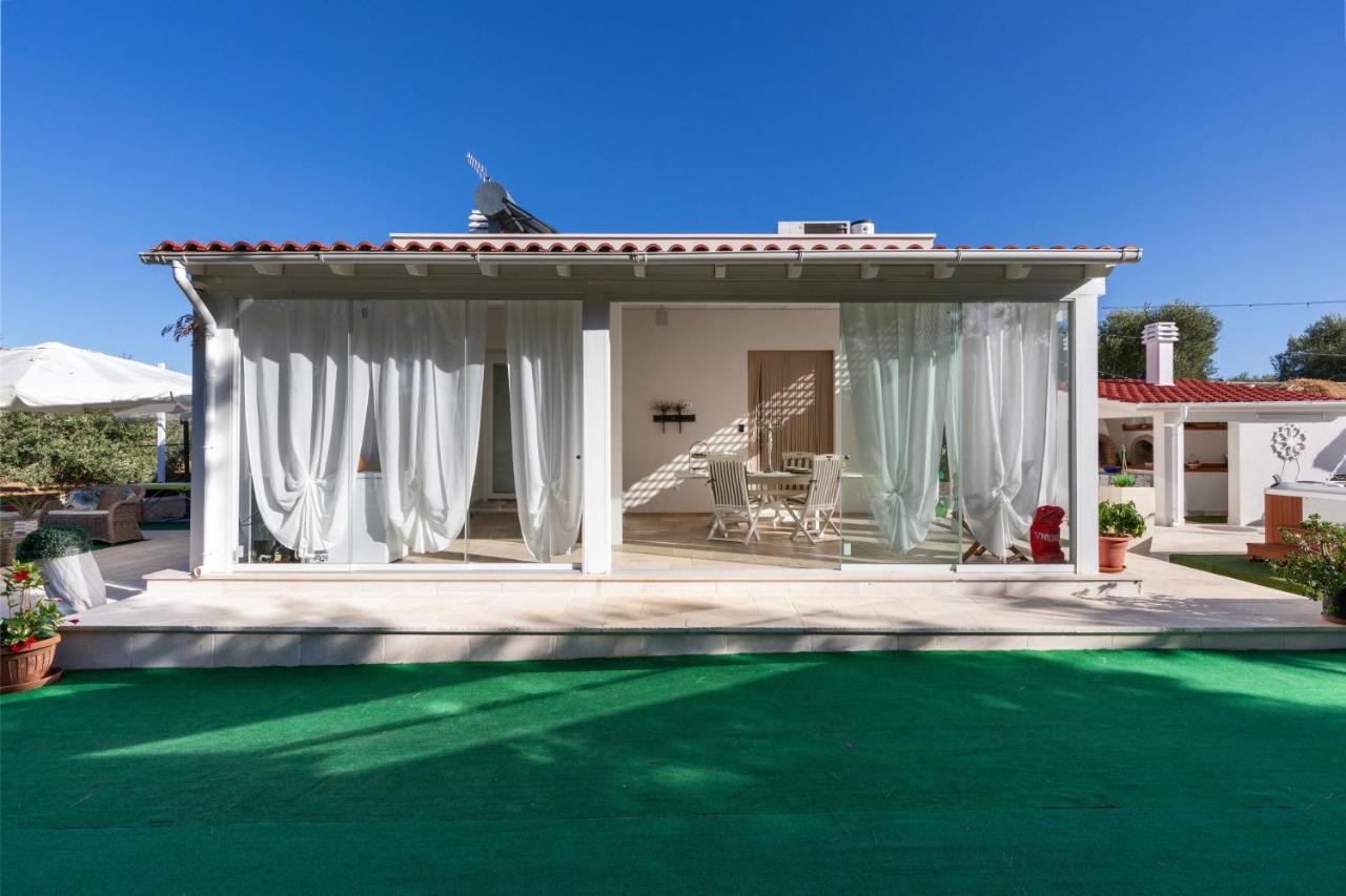 La Dimora degli Ulivi by Perle di Puglia - Chambres d'hôtes Specchiolla