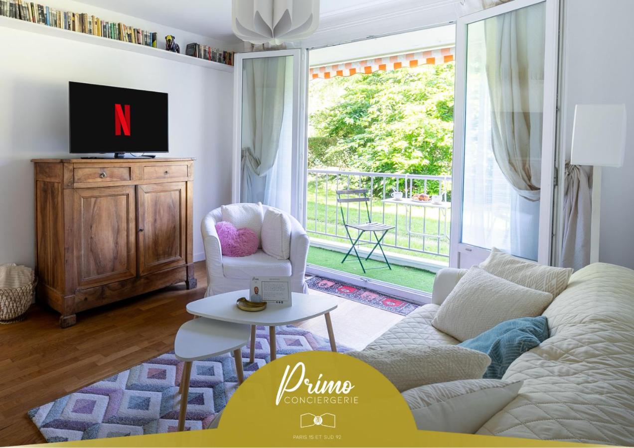 Le Chateaubriand - Calme, balcon et parking - B&B Châtenay-Malabry