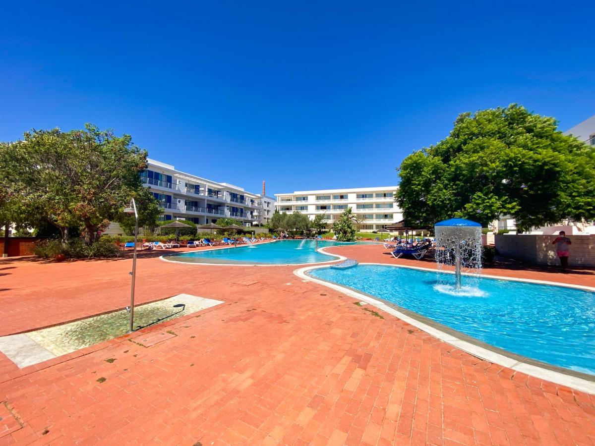 Bright marina apartment with peaceful lake views #1991 - Chambres d’hôtes Lagos