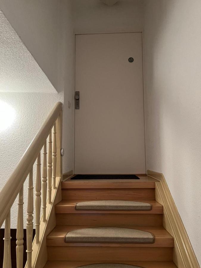 Ferienwohnung - Balkon - Netflix - Parkplatz - Kingsize-Bett - 6 Personen - Bed and Breakfast Antriftal