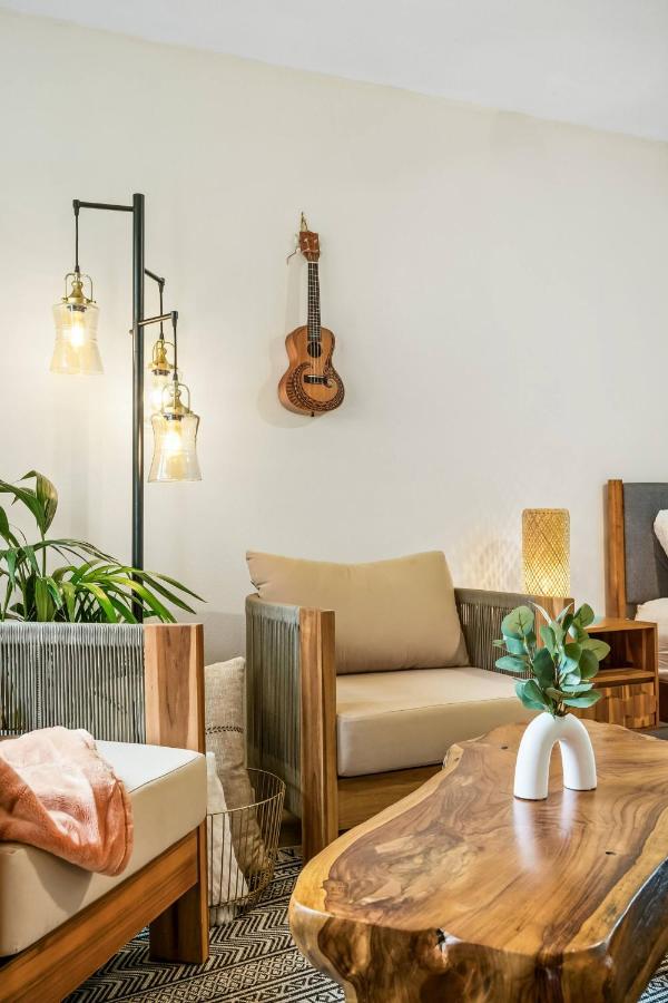 Romantic high end Studio w/AC, Pool, Hot Tub - Ferienwohnung Princeville