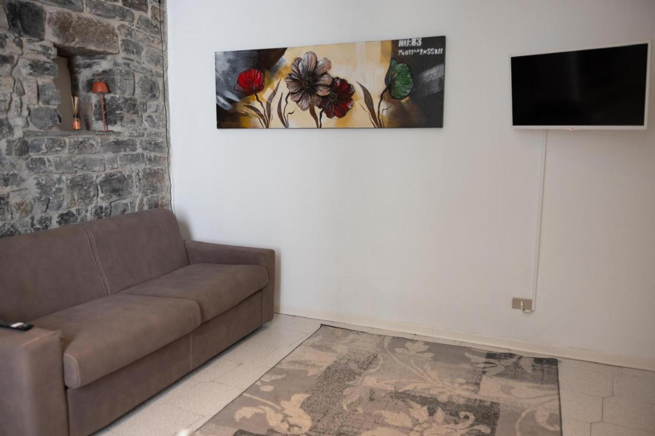 La Piccola Corte nel cuore di Como AC e wifi - B&B Como