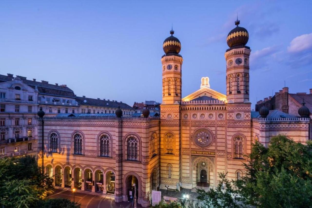 Synagogue astonishing view luxury suite free parking upon reservation - Bed and Breakfast Boedapest