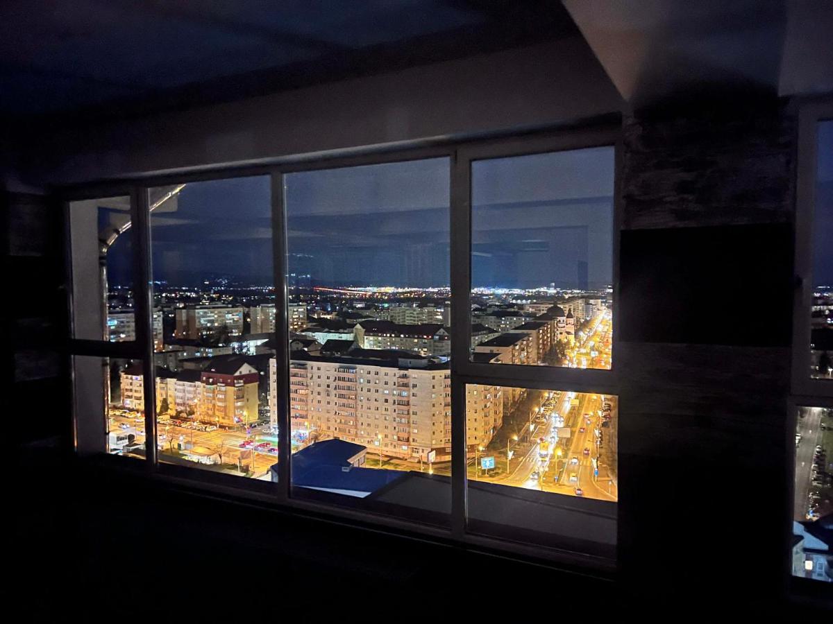 Sky17 Penthouse Sibiu - Chambres d’hôtes Şelimbăr