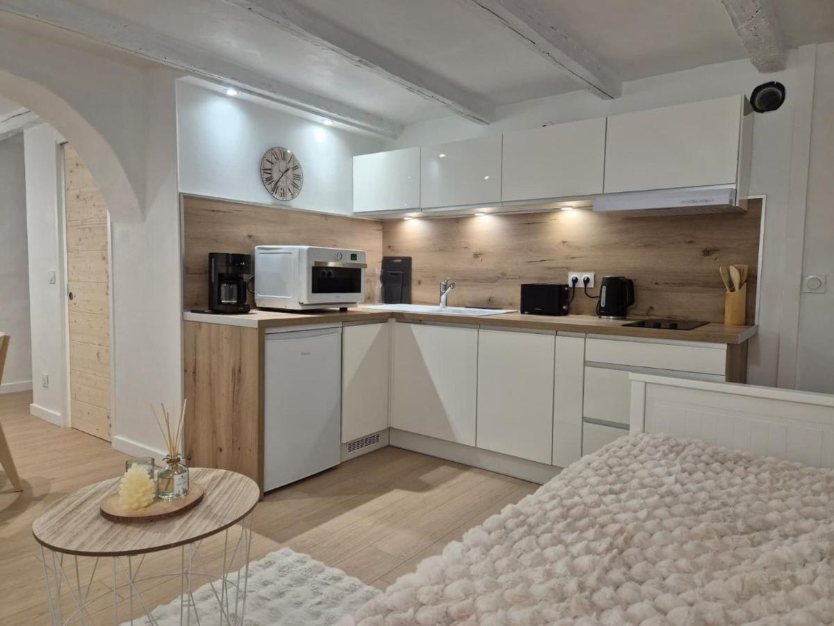 Charmant T2 en centre historique de Morzine avec WiFi - FR-1-679-23 - B&B Morzine