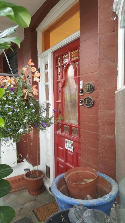 Edwardian Apartment Garden Flat - B&B