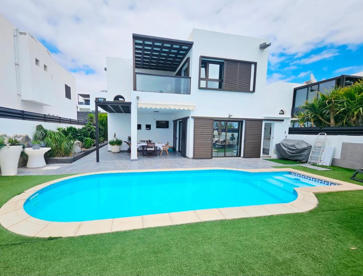 Villa Volcanes - Bed and Breakfast Costa Teguise