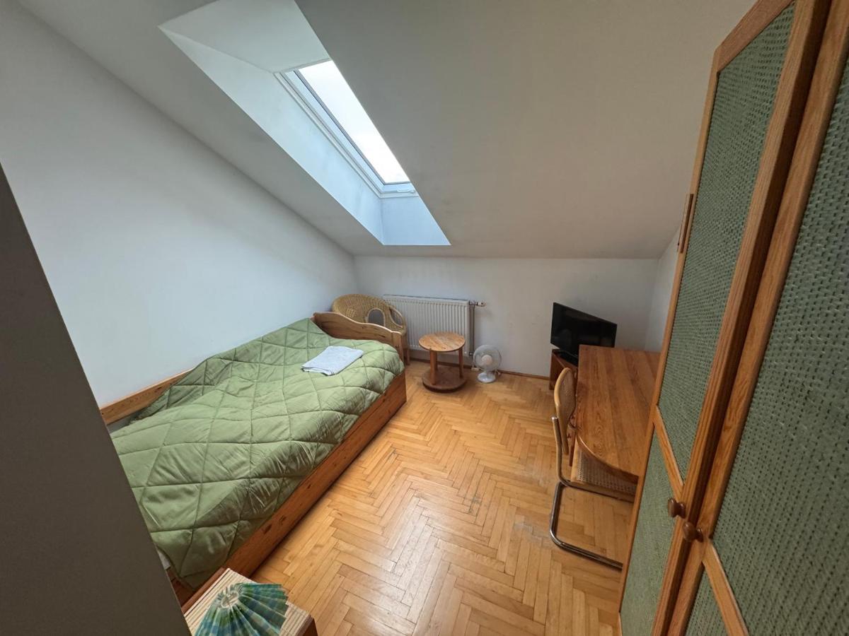 Chambre Simple avec Salle de Bains Privative