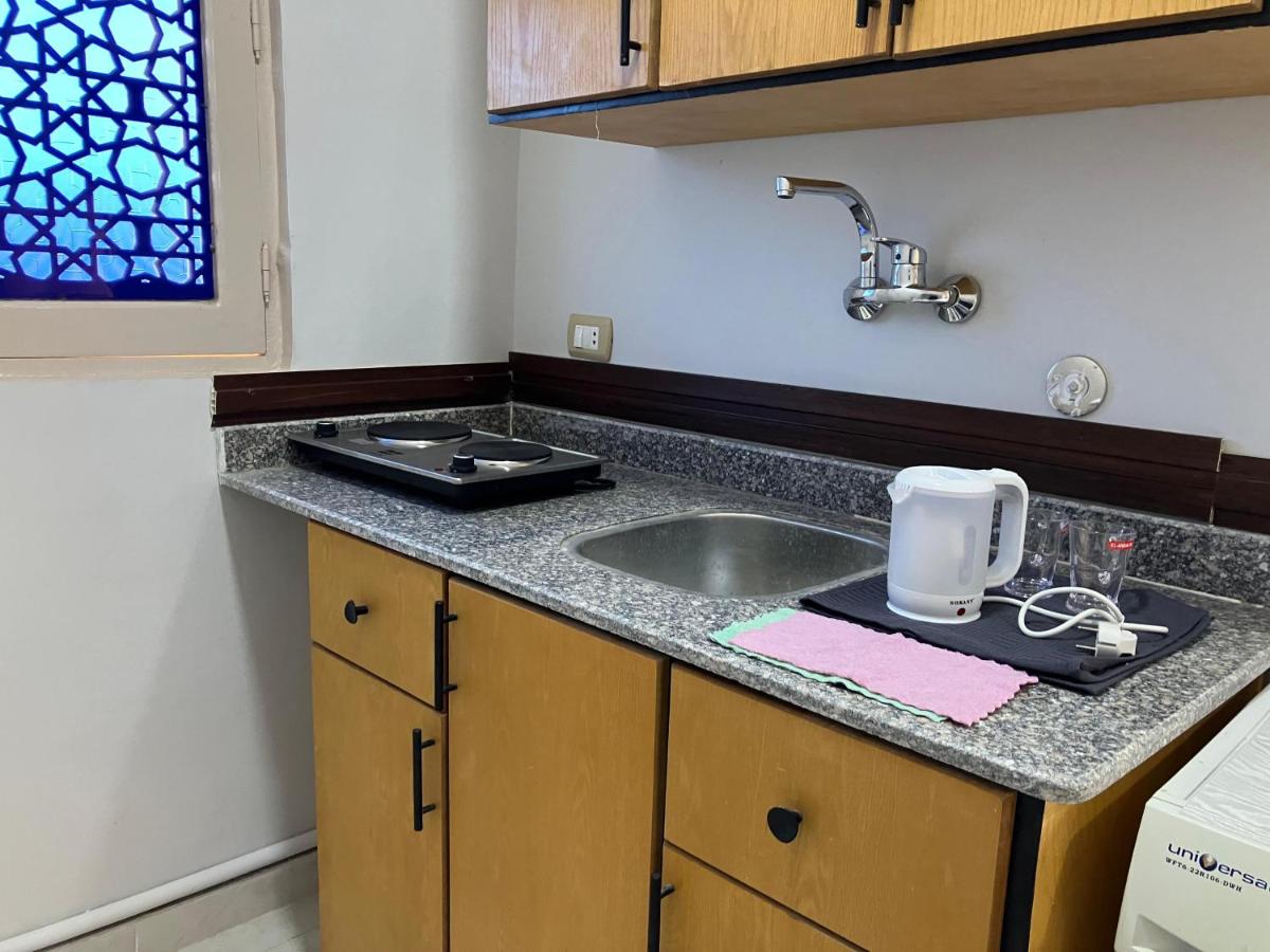 Studio with Mountain View