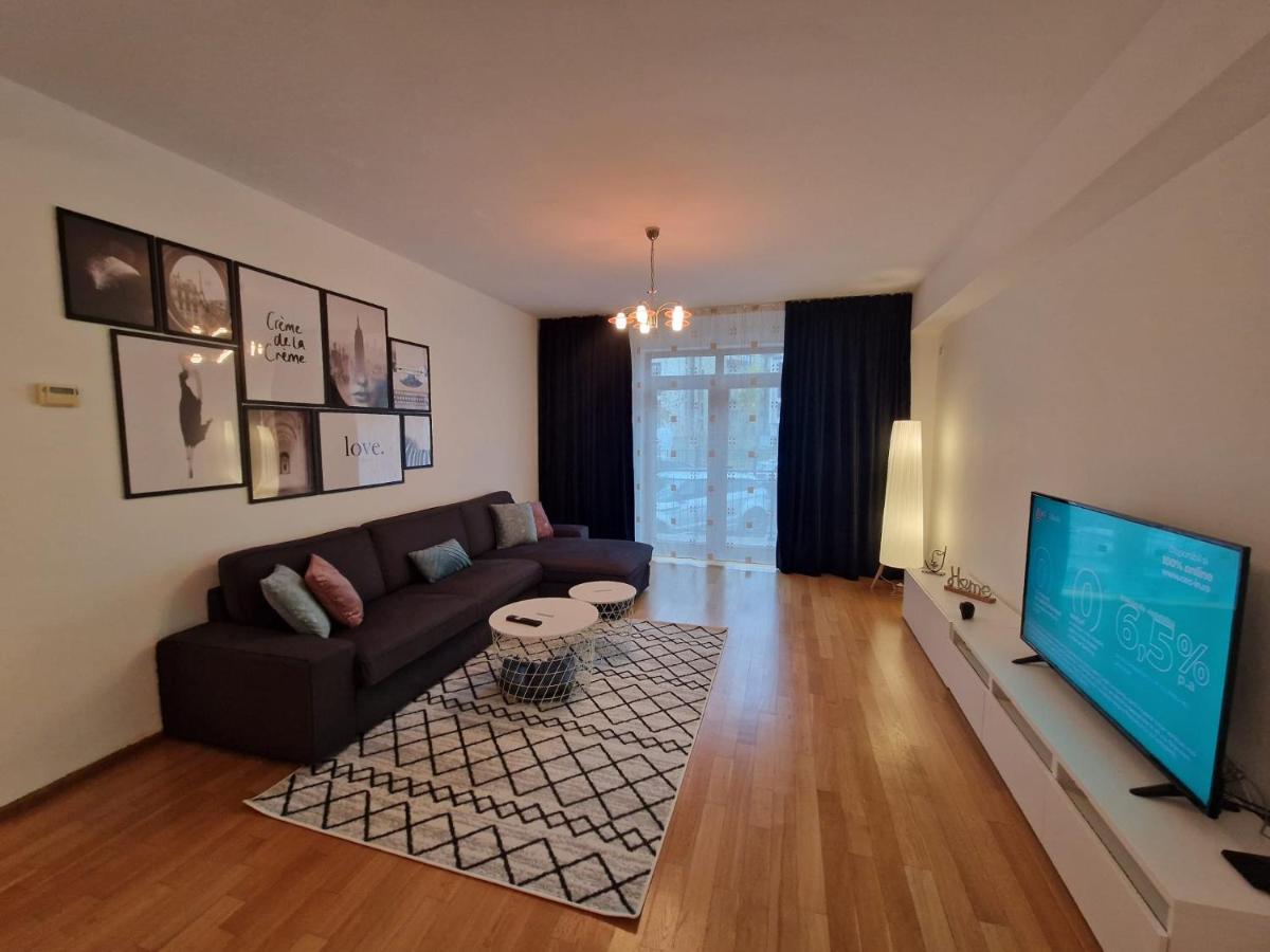 Apartament Polivalenta - B&B Craiova