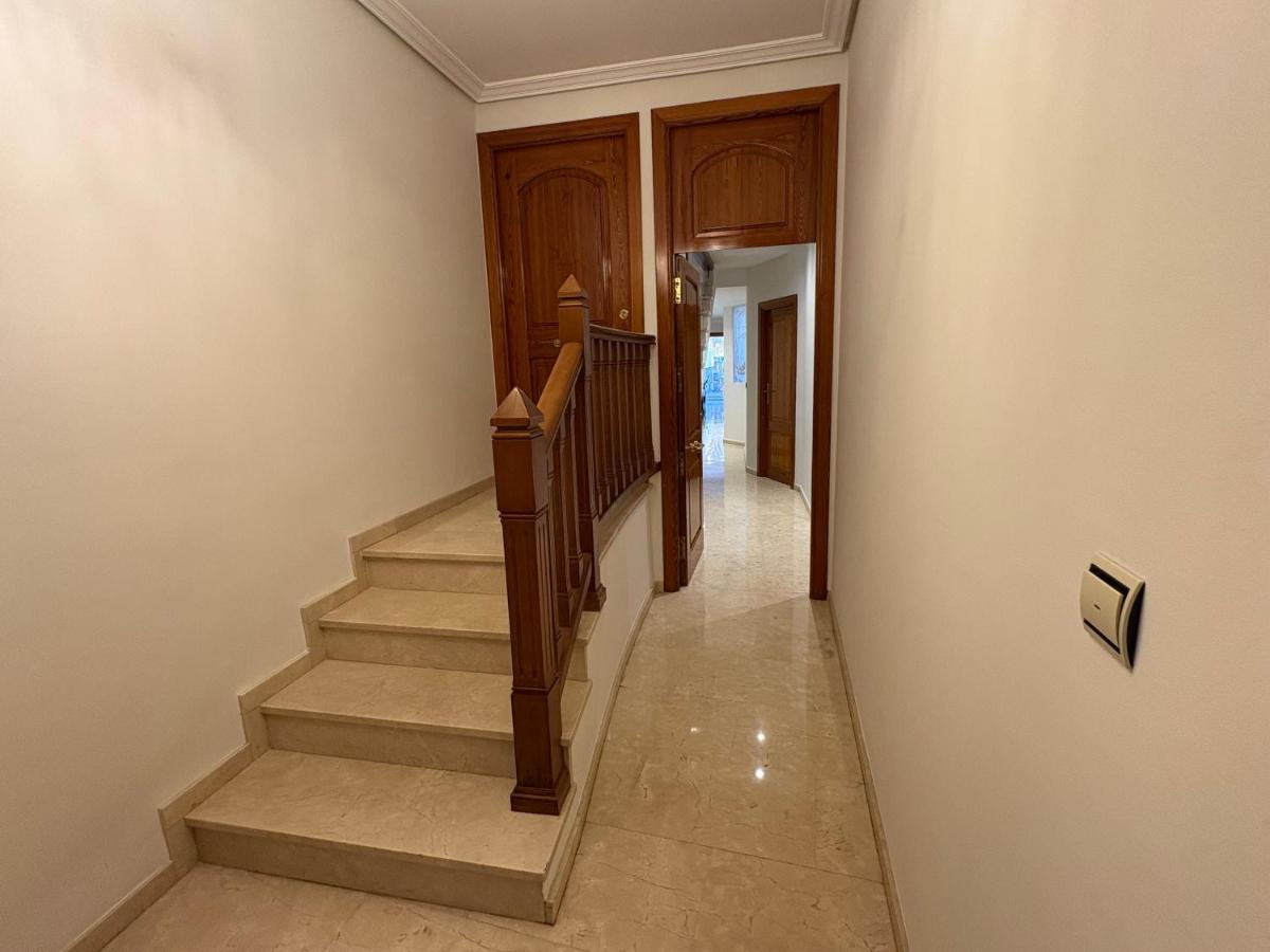 Casa tranquila con Patio en Sedaví al lado de Valencia - Ideal parejas y familias - Bed and Breakfast Sedaví