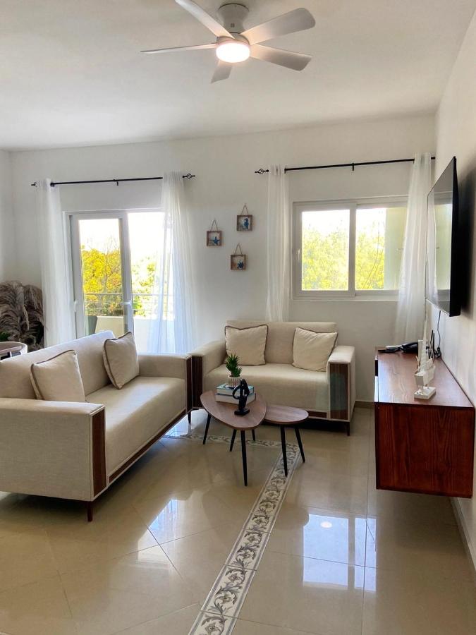 Modern 2BR Condo Near the Beach Juan Dolio - Ferienwohnung Villas del Mar