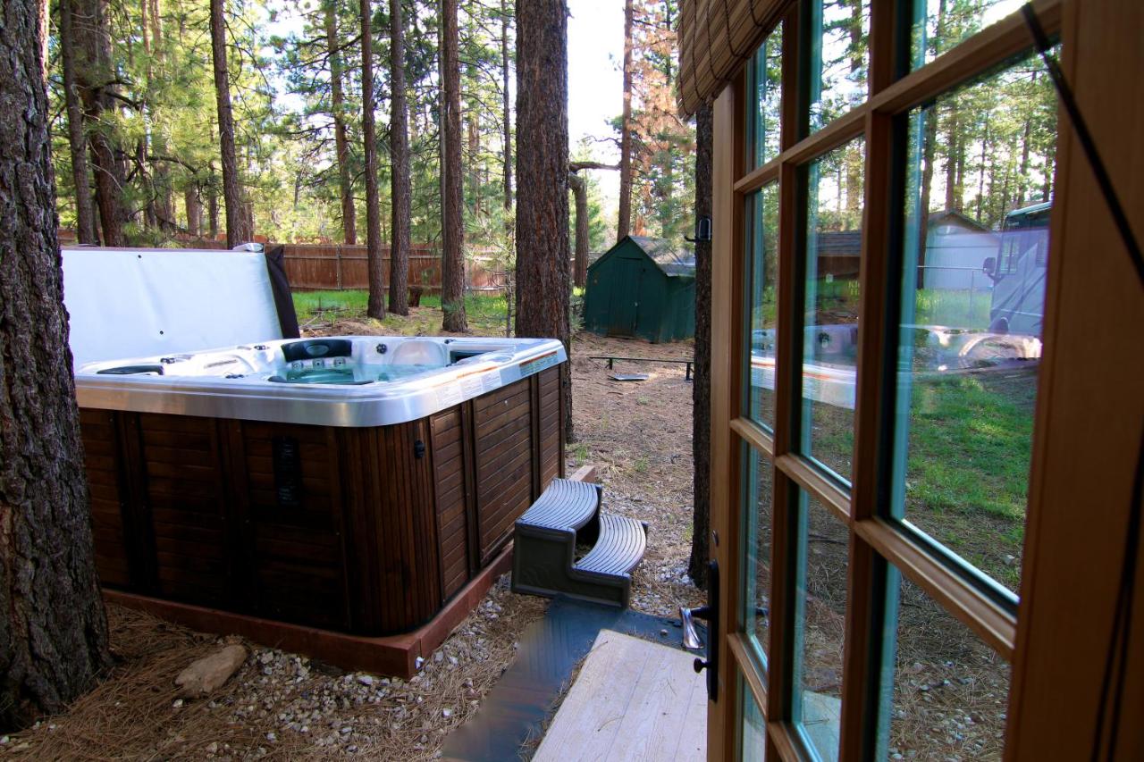 Big Bear Spa Suites - B&B