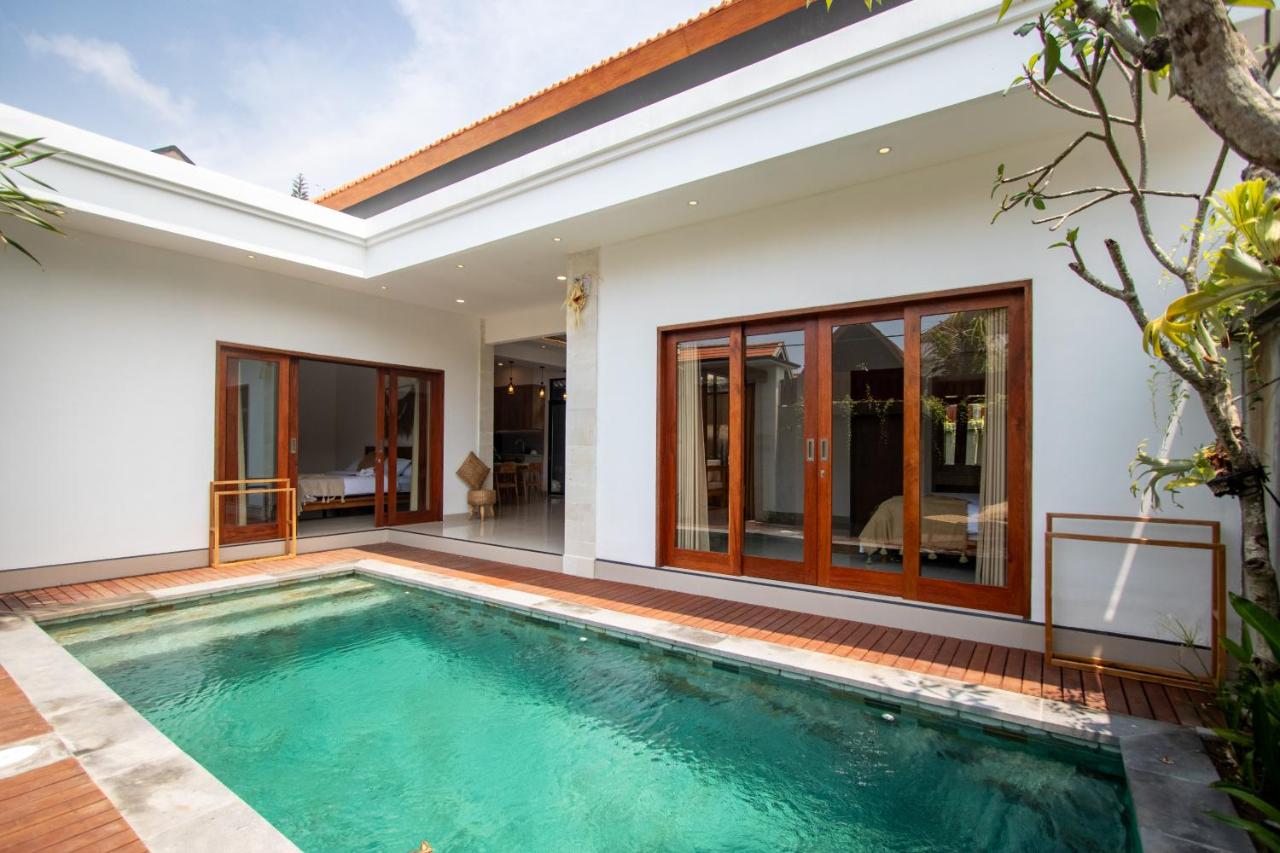 Sundaze Villas - Cozy Stay in Canggu with Private Pool - Chambres d'hôtes Kerobokan