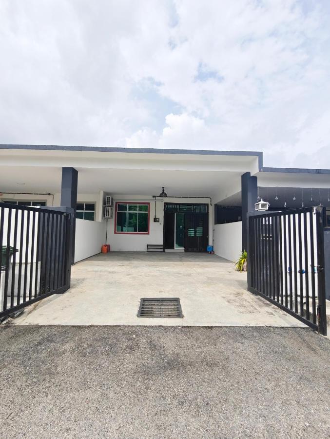 Inap Indah - Ferienwohnung Kuantan