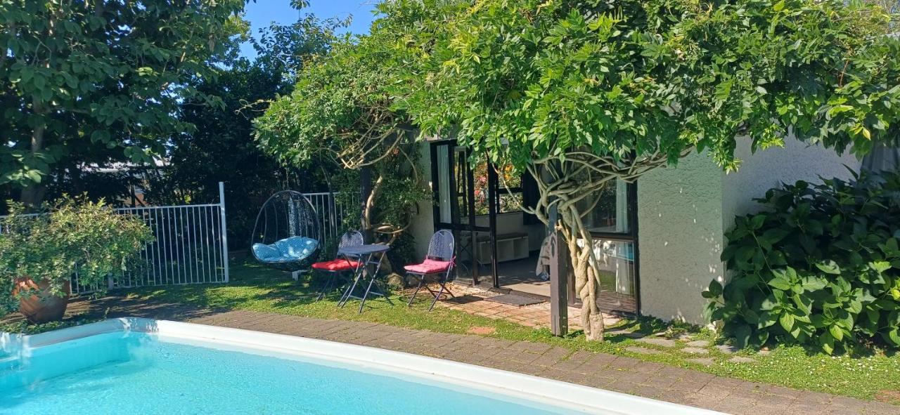 Habitación Doble con vistas a la piscina - 1 o 2 camas