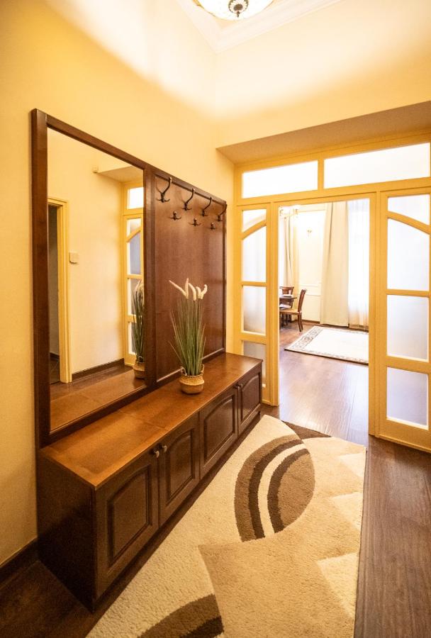 Deák Apartment City Center - B&B Szeged