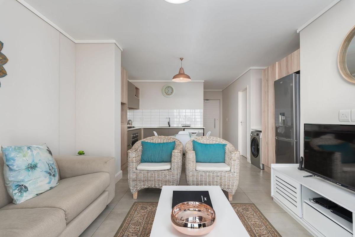 LuxeStay 2-Bed Century City Gem - Ferienwohnung Kapstadt