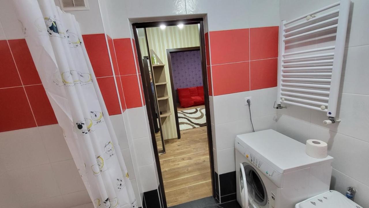 Valea Trandafirilor park zone Center - Ferienwohnung Chişinău