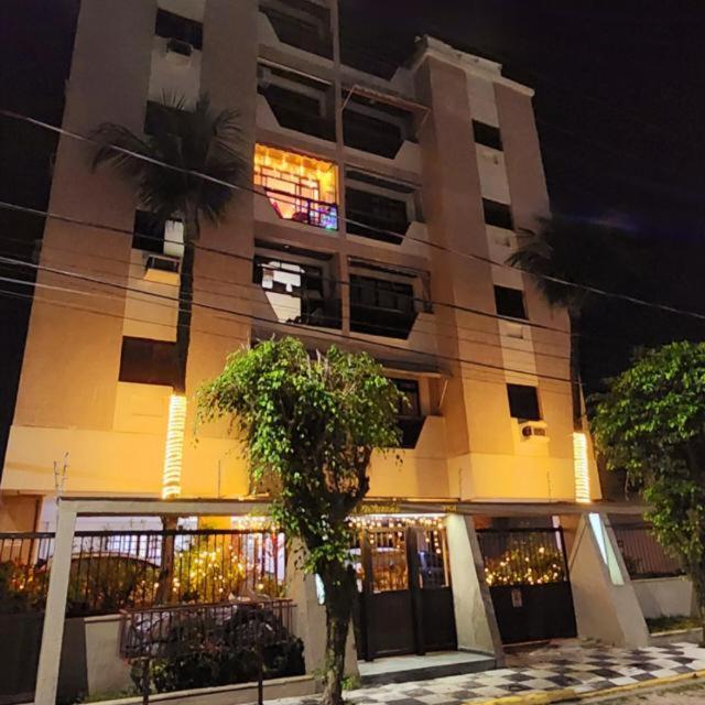 Apartamento IMPECÁVEL na Enseada - B&B Guarujá