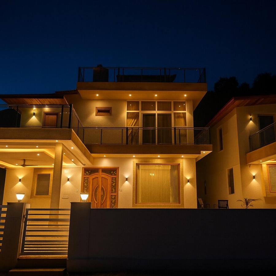 Shail by Shubhs - Bed and Breakfast Bhowāli