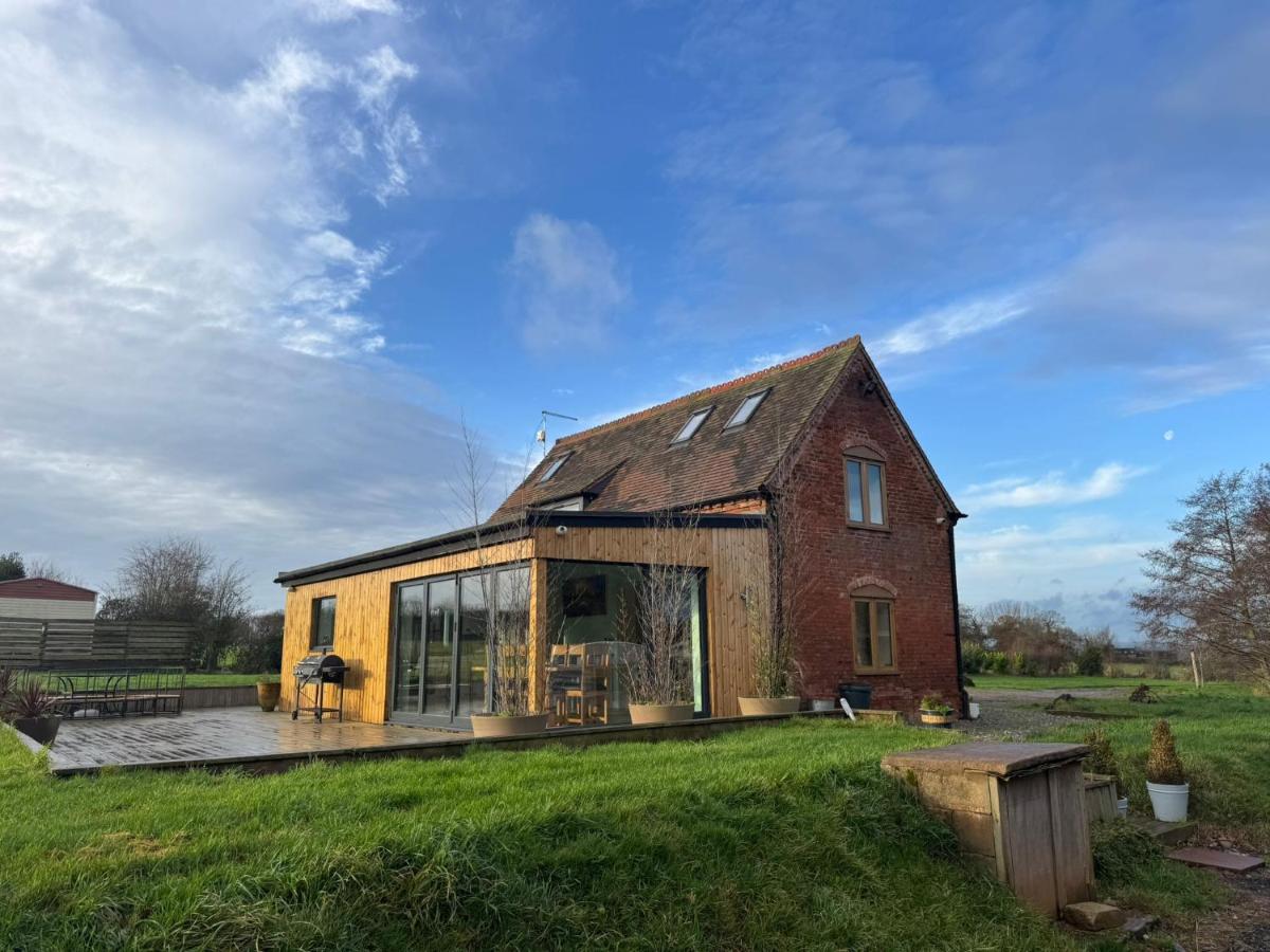 Woodland Forge - The Stables - B&B Over Whitacre