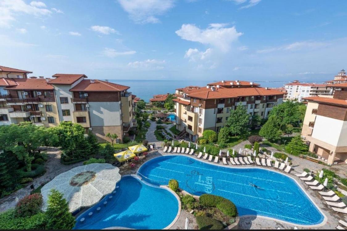 Garden of Eden - Panorama C-1-15 ReyMar - B&B Saint Vlas