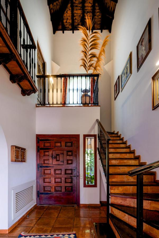 Ocean Views Luxury Villa next to beach - B&B Benalmádena