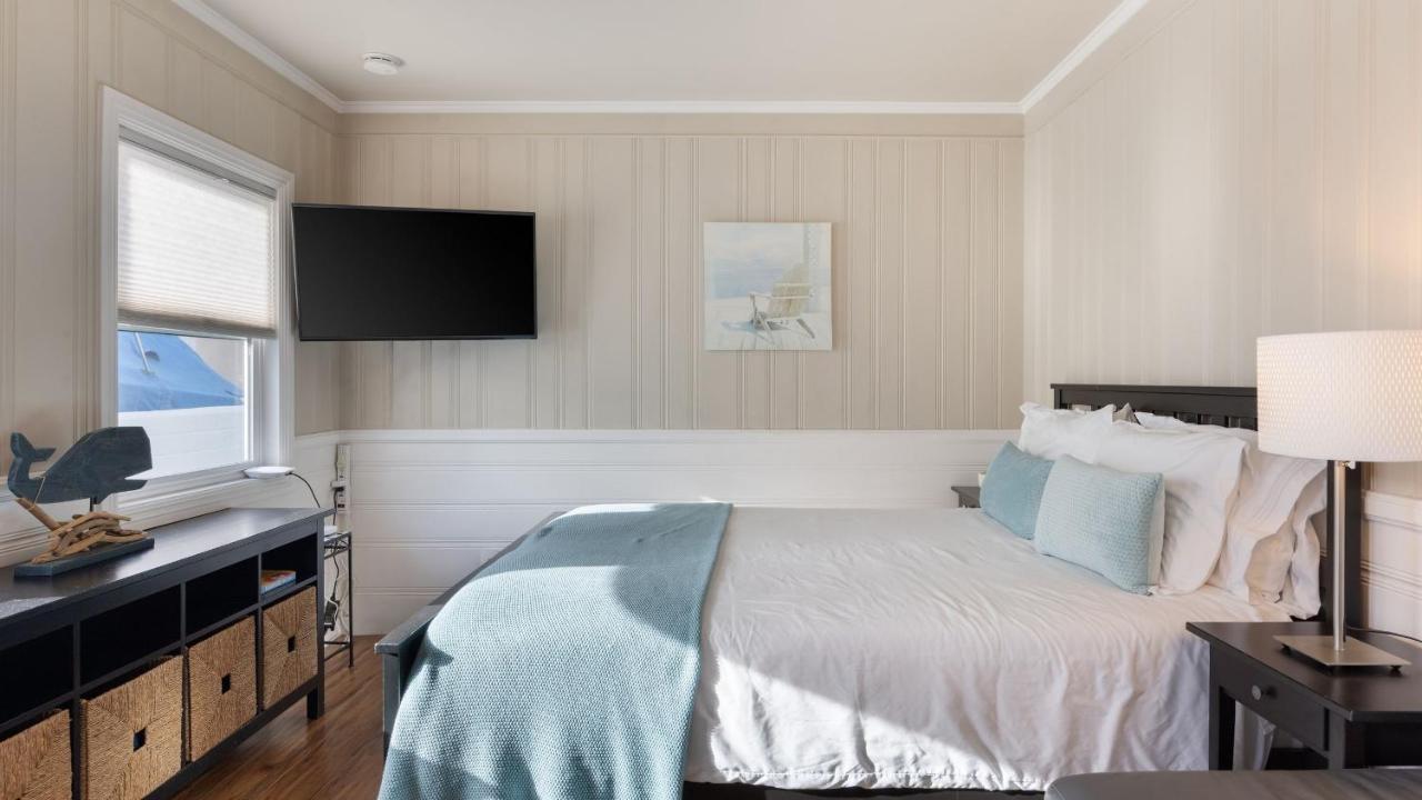 Studio Apartment, Queen Bed