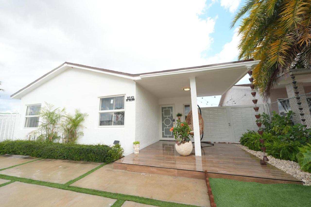 E&A SouthWest Miami - Breeze Studio B - B&B Lindgren