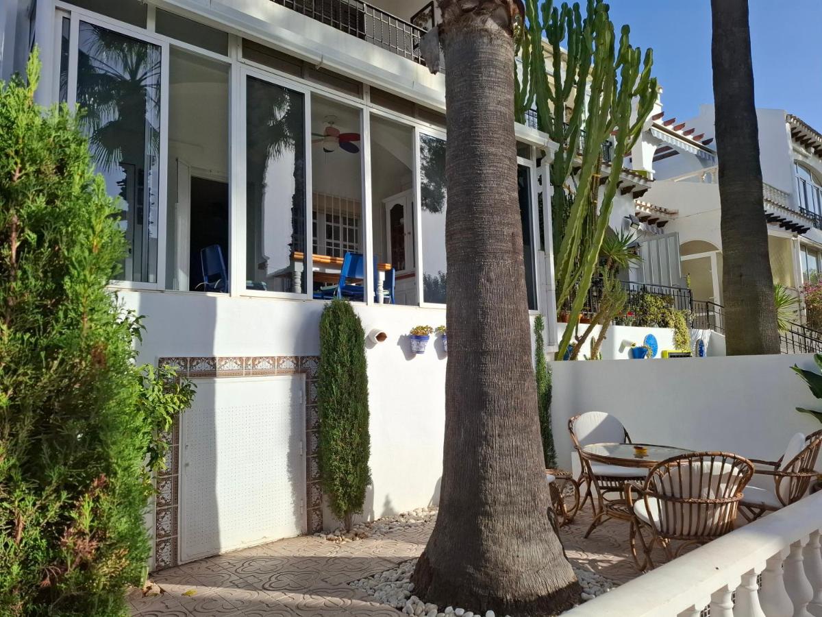 Villa Rosa Appartement - B&B Torrevieja