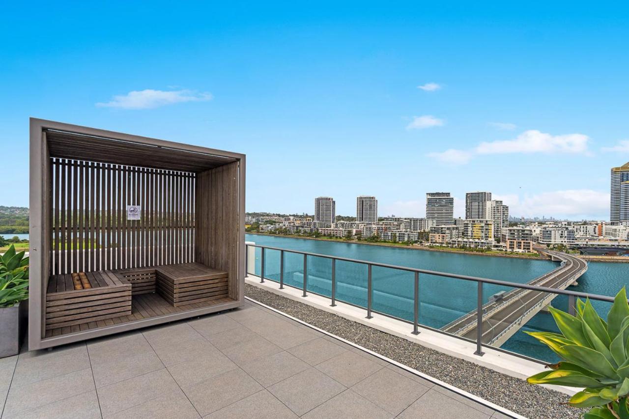 High-Rise Haven with Spectacular Skyline Views - Chambres d’hôtes Sydney