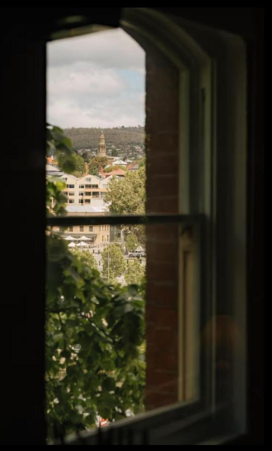 Gibson Mill waterfront warehouse apartment - 201 - Chambres d’hôtes Hobart