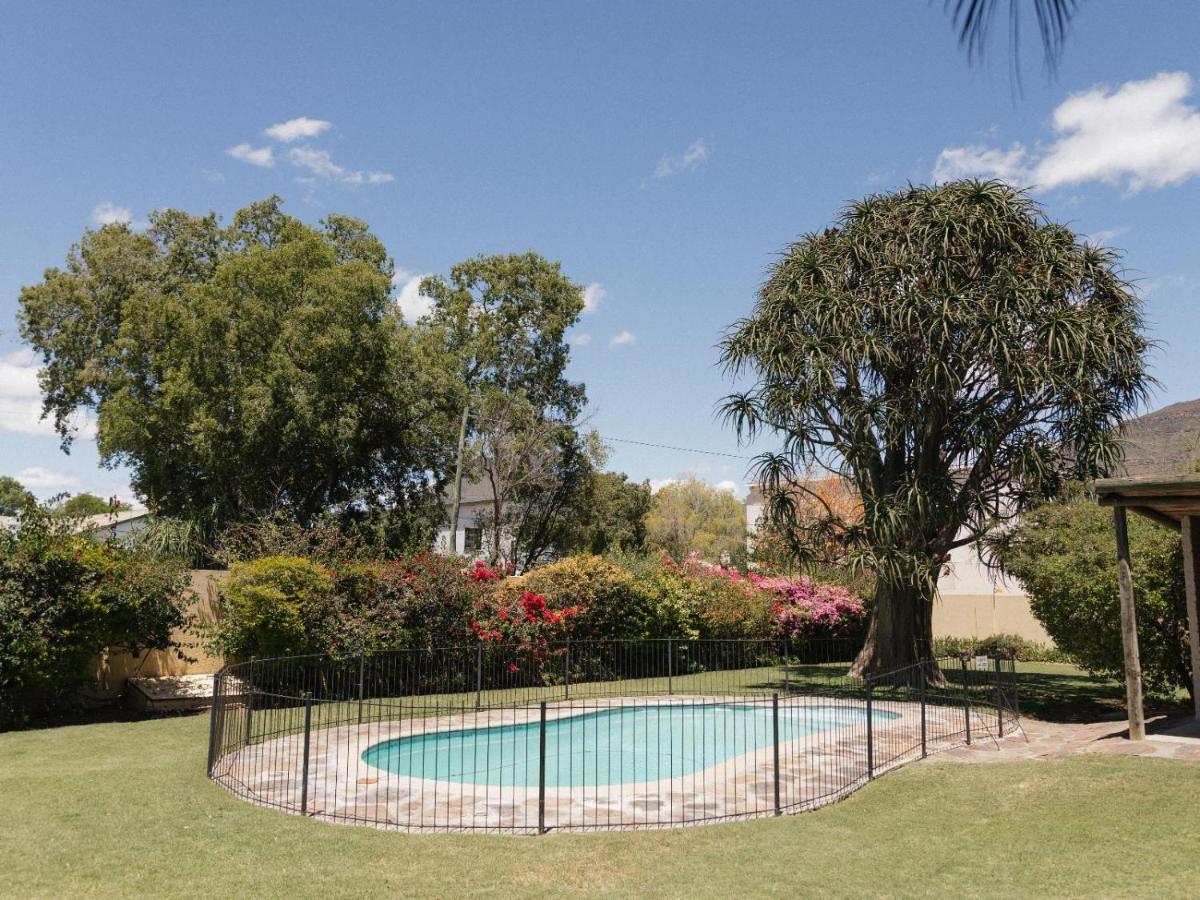Avondrust Guest House - B&B Graaff Reinet