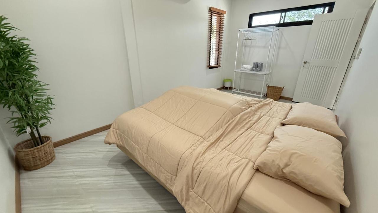 No 5 Home - Ferienwohnung Ratchaburi