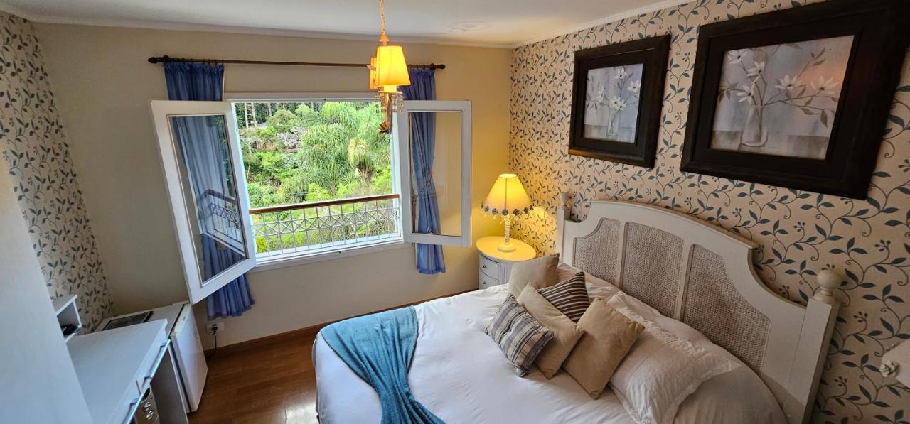 Suite Lit Queen-Size Deluxe