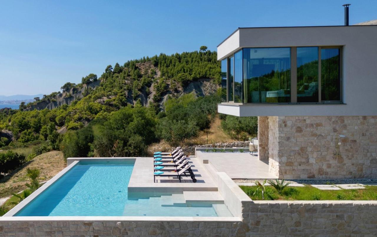 Exclusive Villa St. Christopher - B&B Podstrana