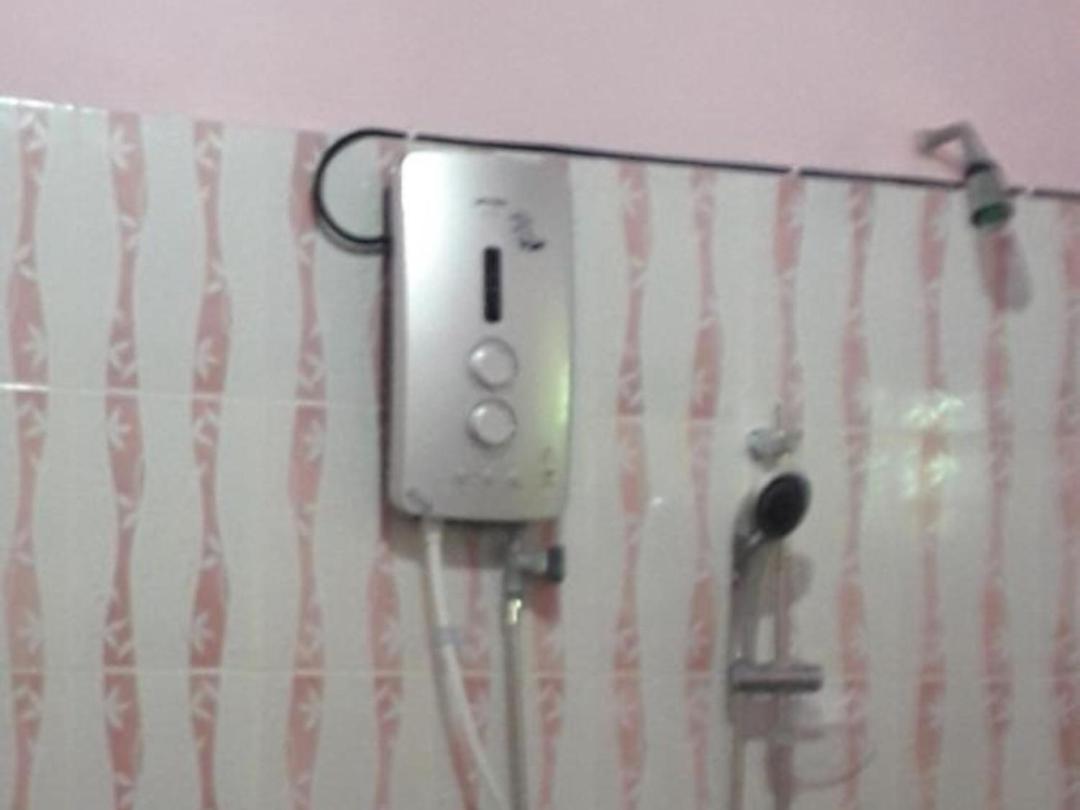 Camera Familiare con Vista Giardino