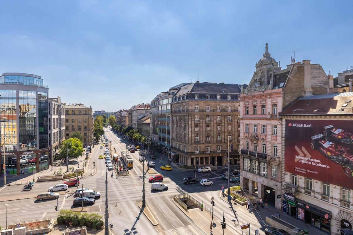 Astoria Sunspot Apartment - B&B Budapest
